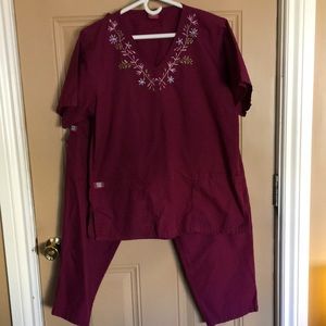 Ladies Scrub Set with Embroidery